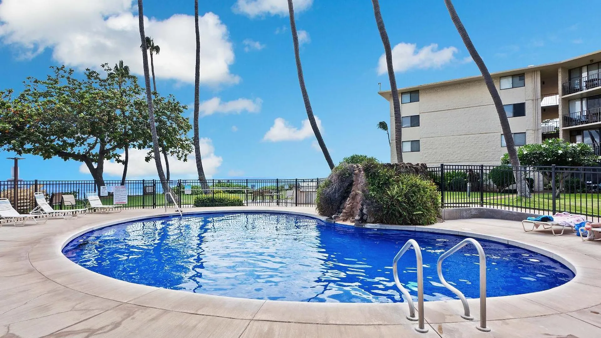 Kanai A Nalu 314 Wailuku 別荘